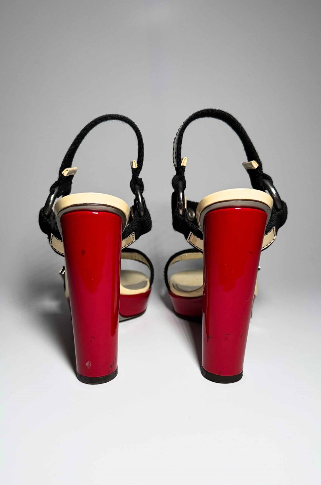 Dolce Gabanna Çok Renkli Bantlı Topuklu Ayakkabı (37,5)