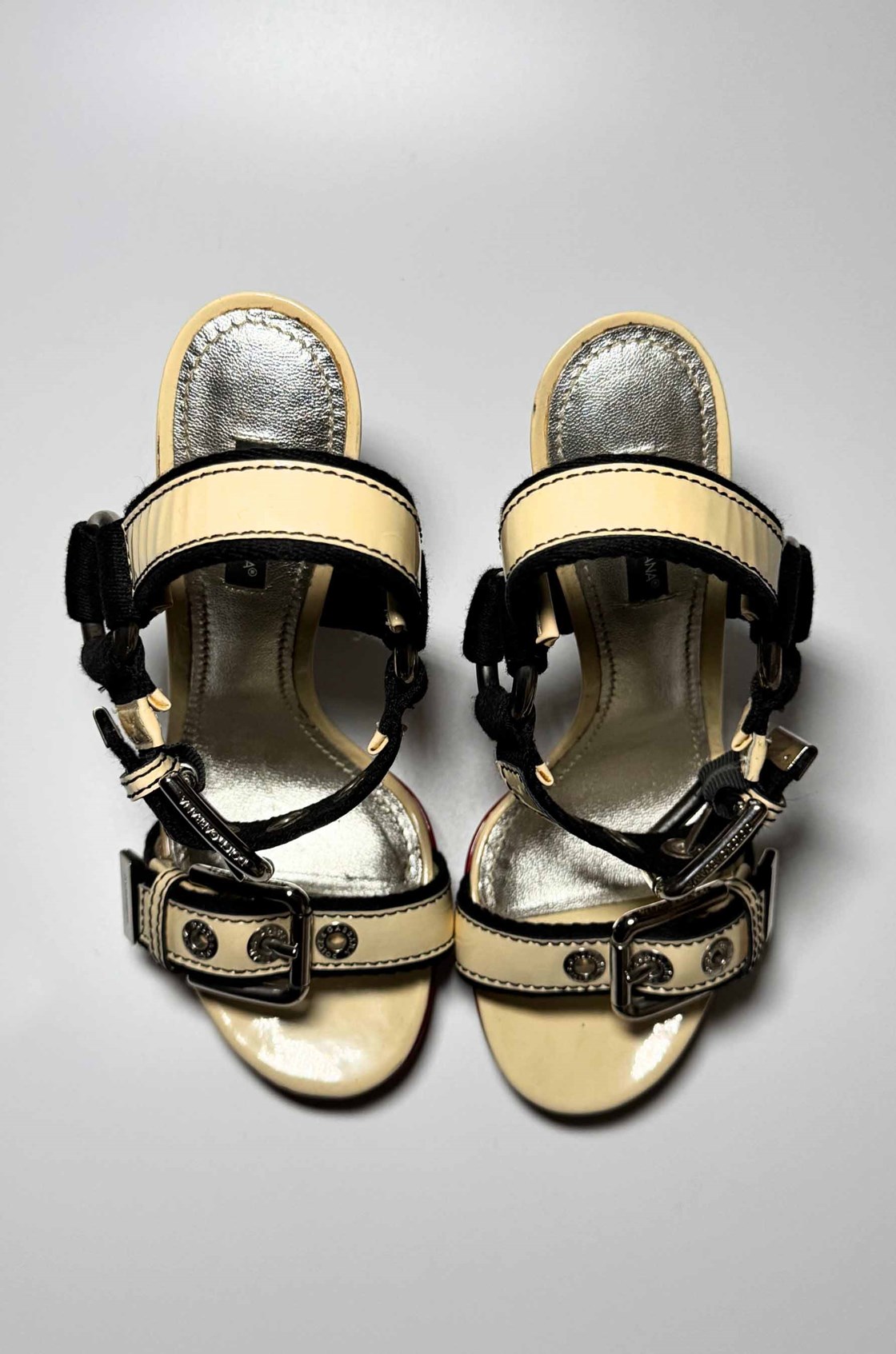 Dolce Gabanna Çok Renkli Bantlı Topuklu Ayakkabı (37,5)