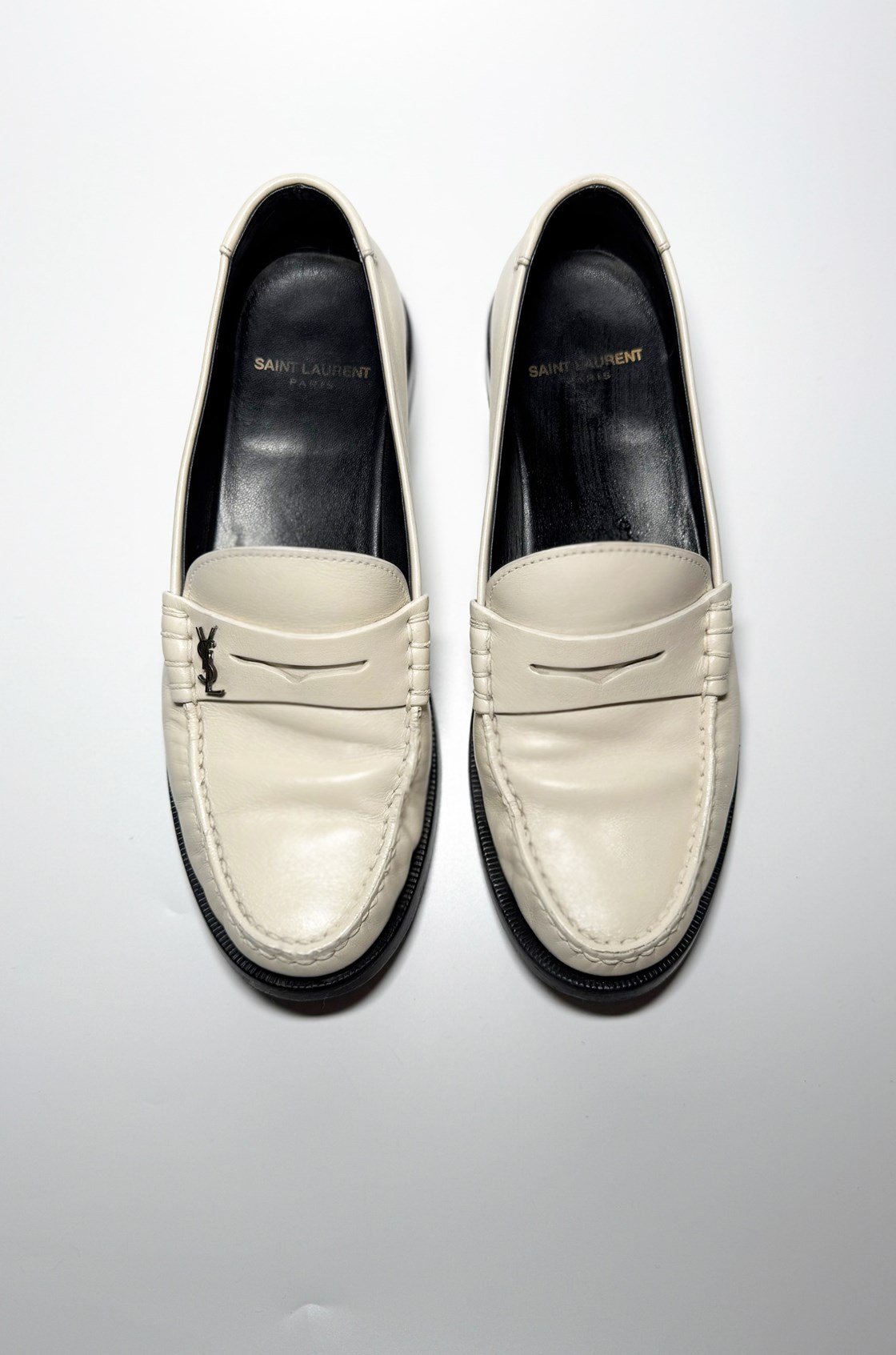 Yves Saint Laurent Penny Deri Beyaz Loafer (37.5)