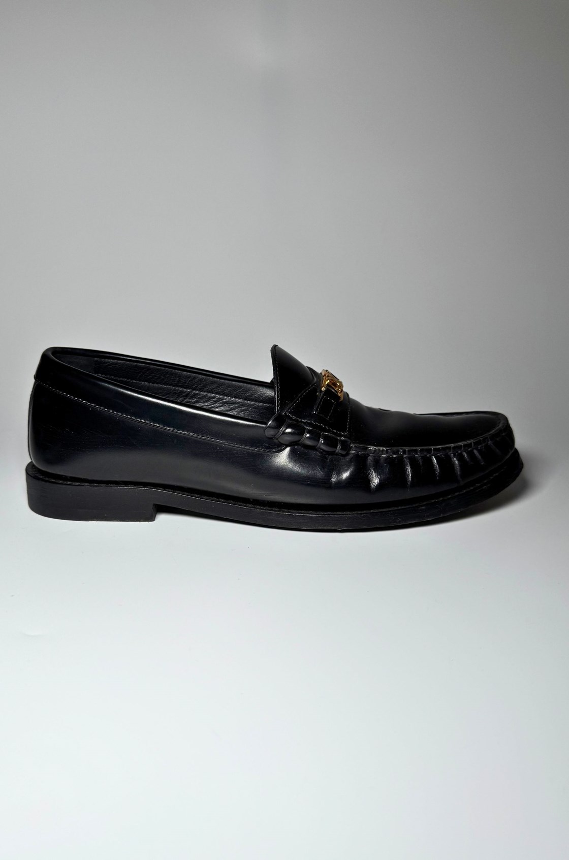 Celine Gold Detaylı Siyah Loafer (37.5)