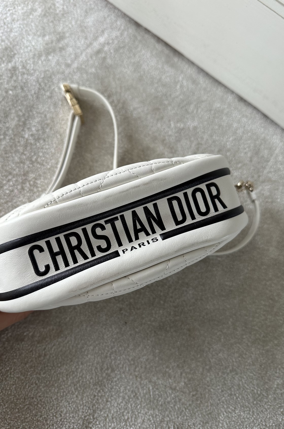 Dior Beyaz Çanta