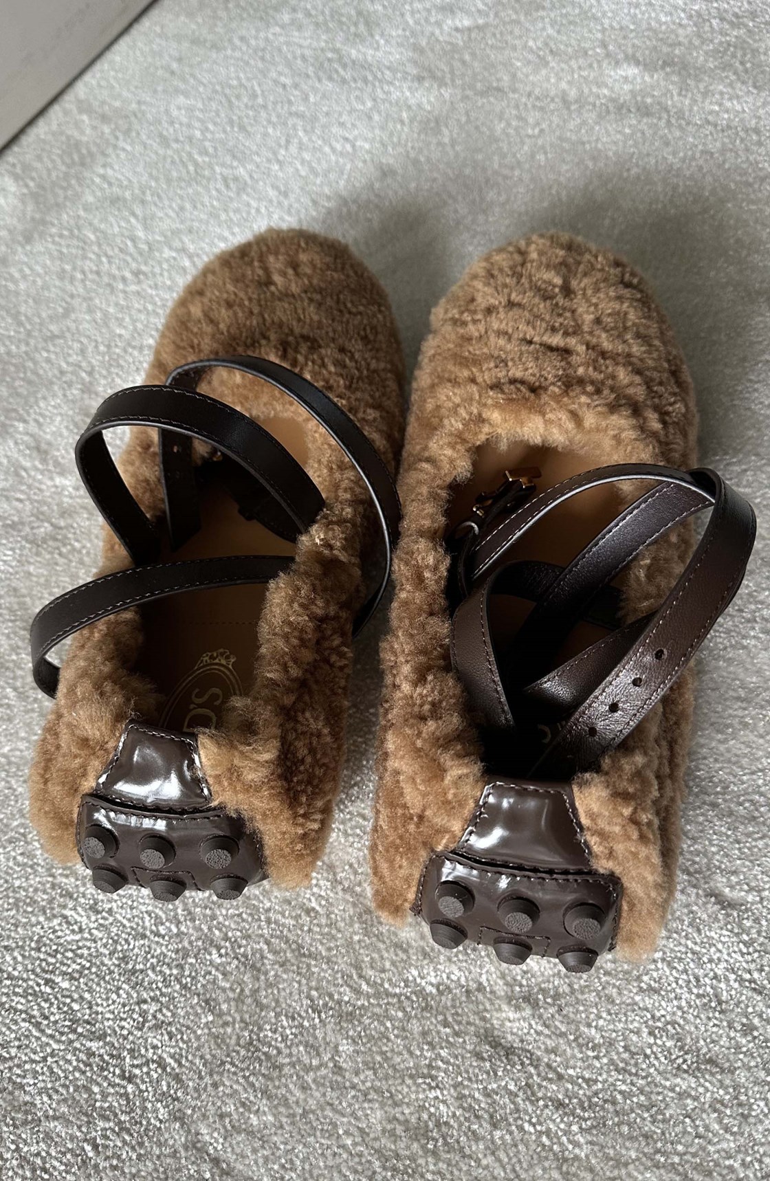 Tods Tüylü Bağlamalı Kahverengi Babet (39)