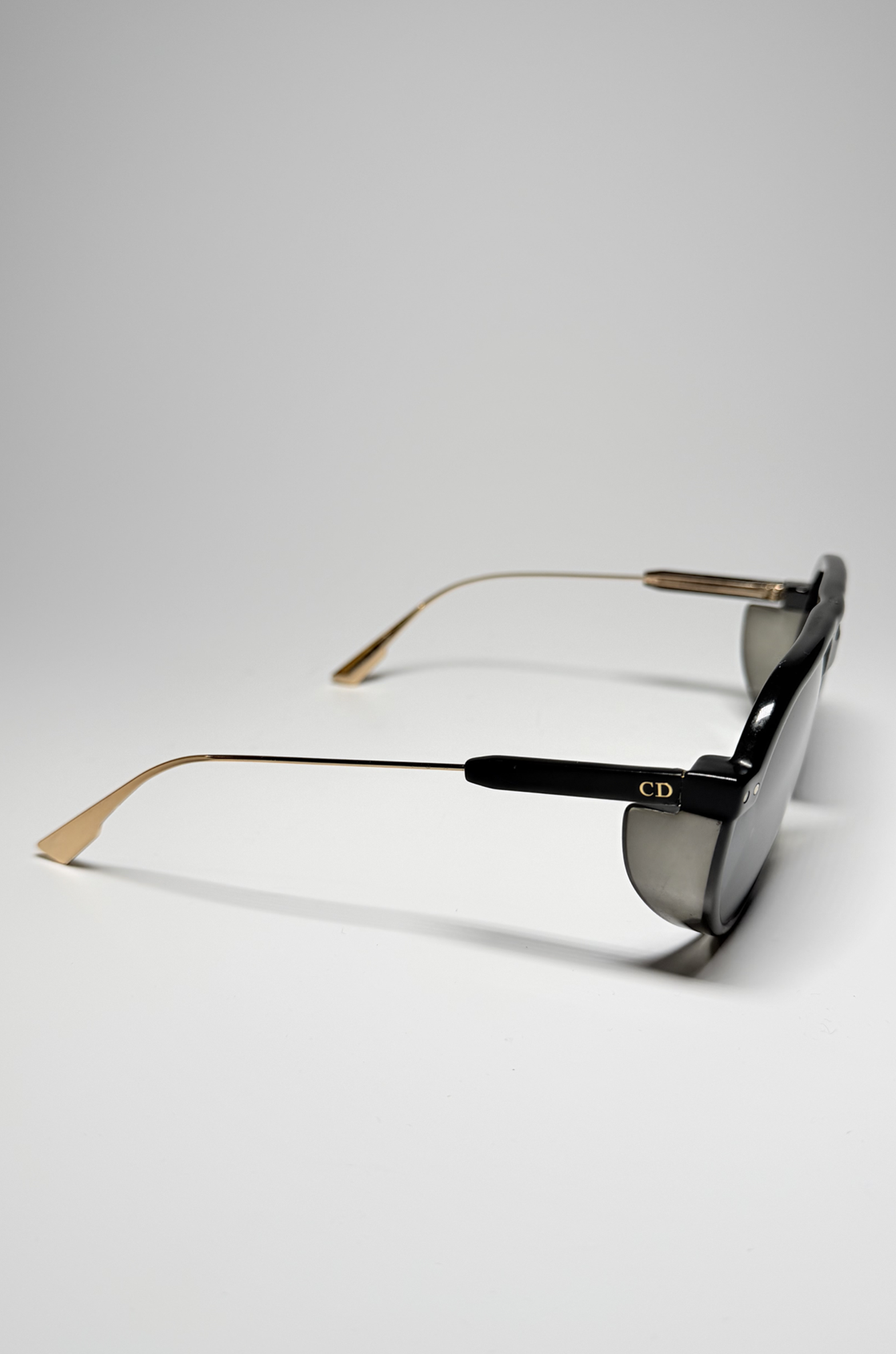 Christian Dior Siyah Çerçeveli Güneş Gözlüğü