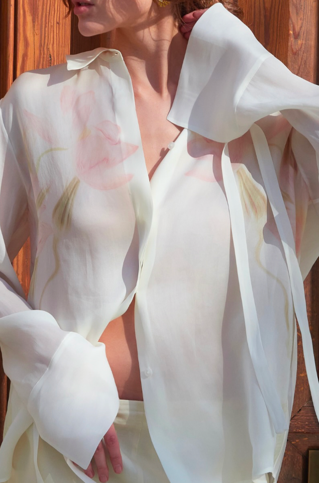 Giana Çiçek Desenli Transparan Beyaz Gömlek