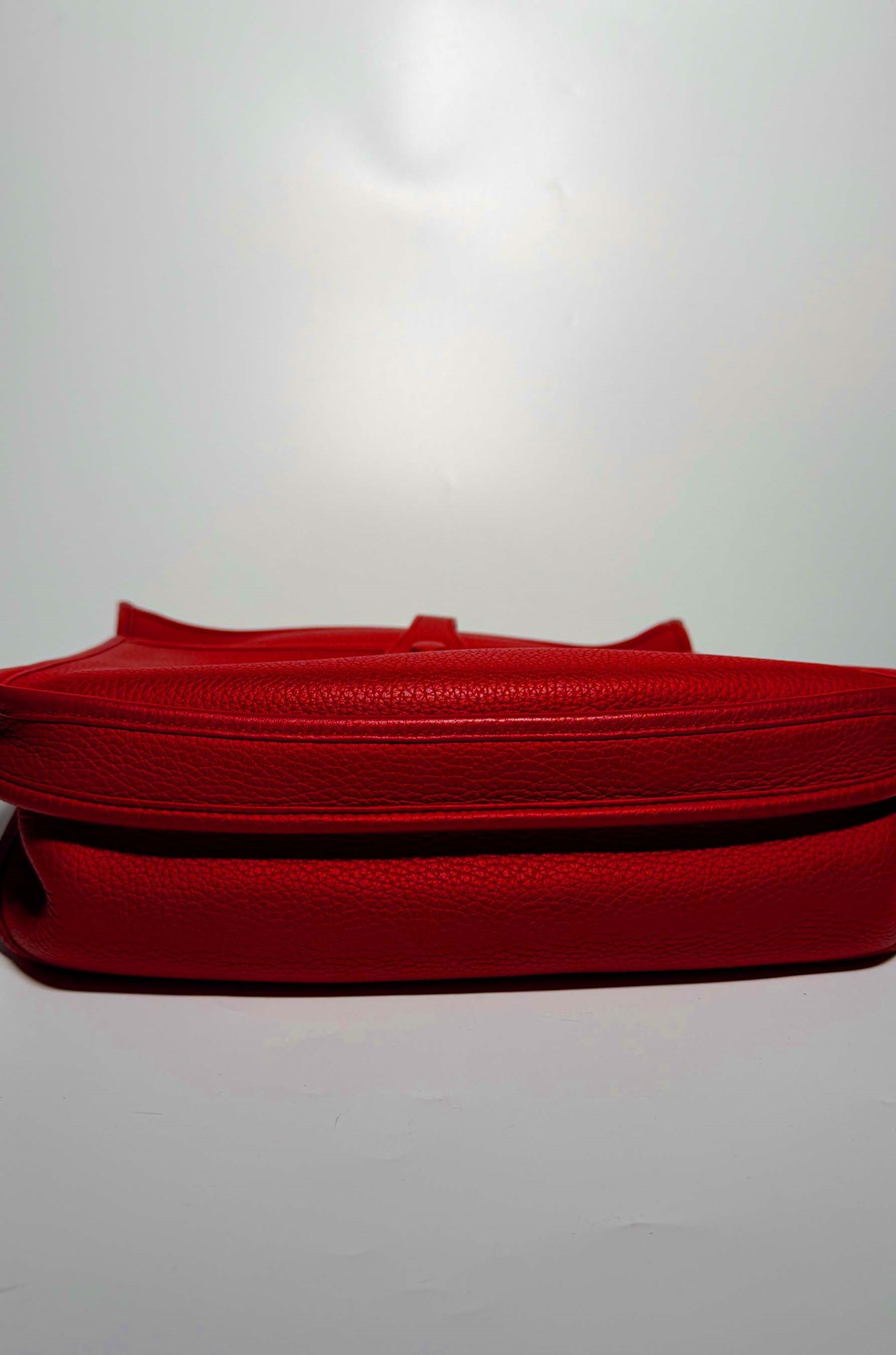Hermès Evelyne III 33 Taurillion Clemence Kırmızı Çanta