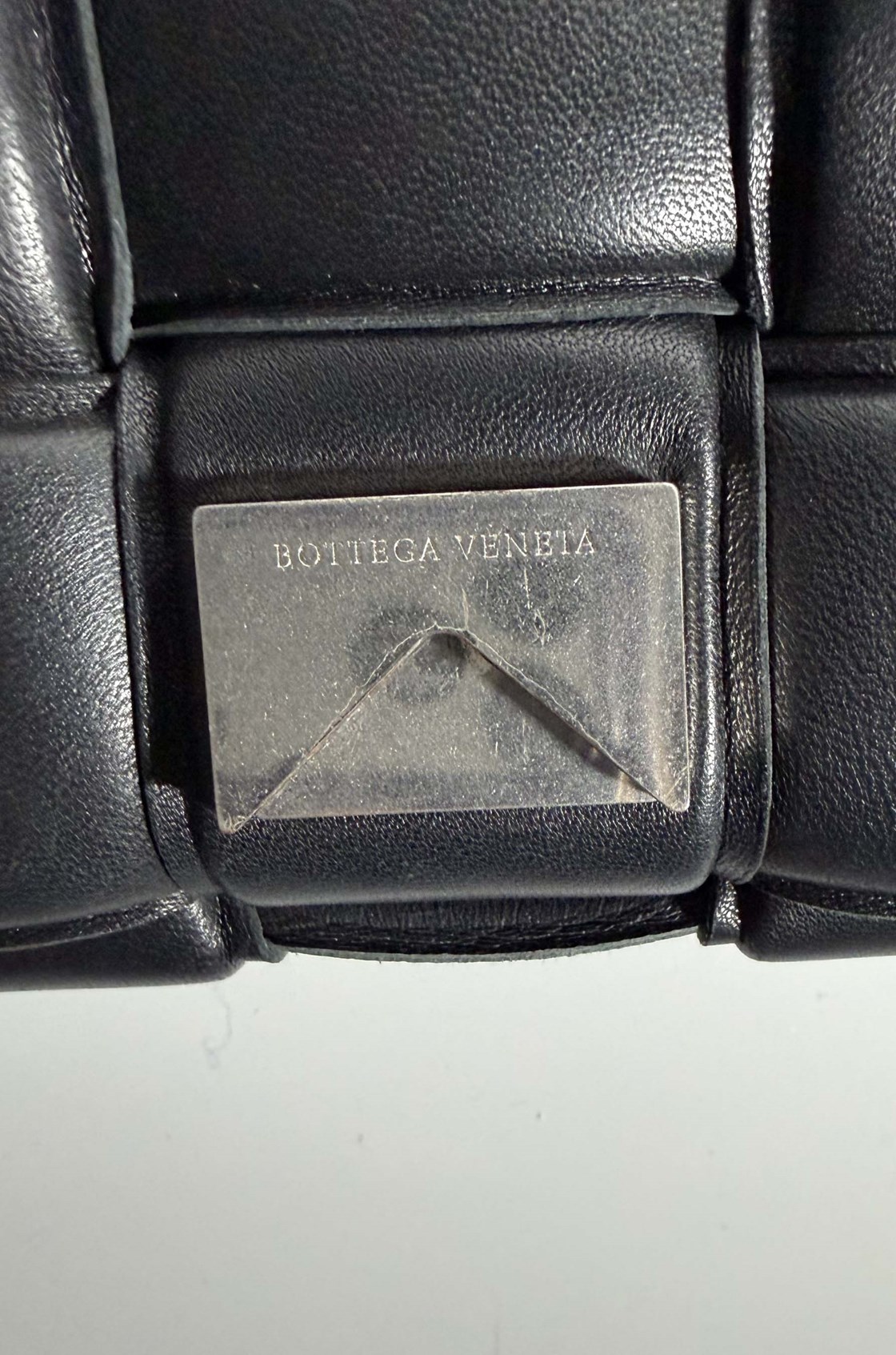 Bottega Veneta Padded Cassette Siyah Çanta