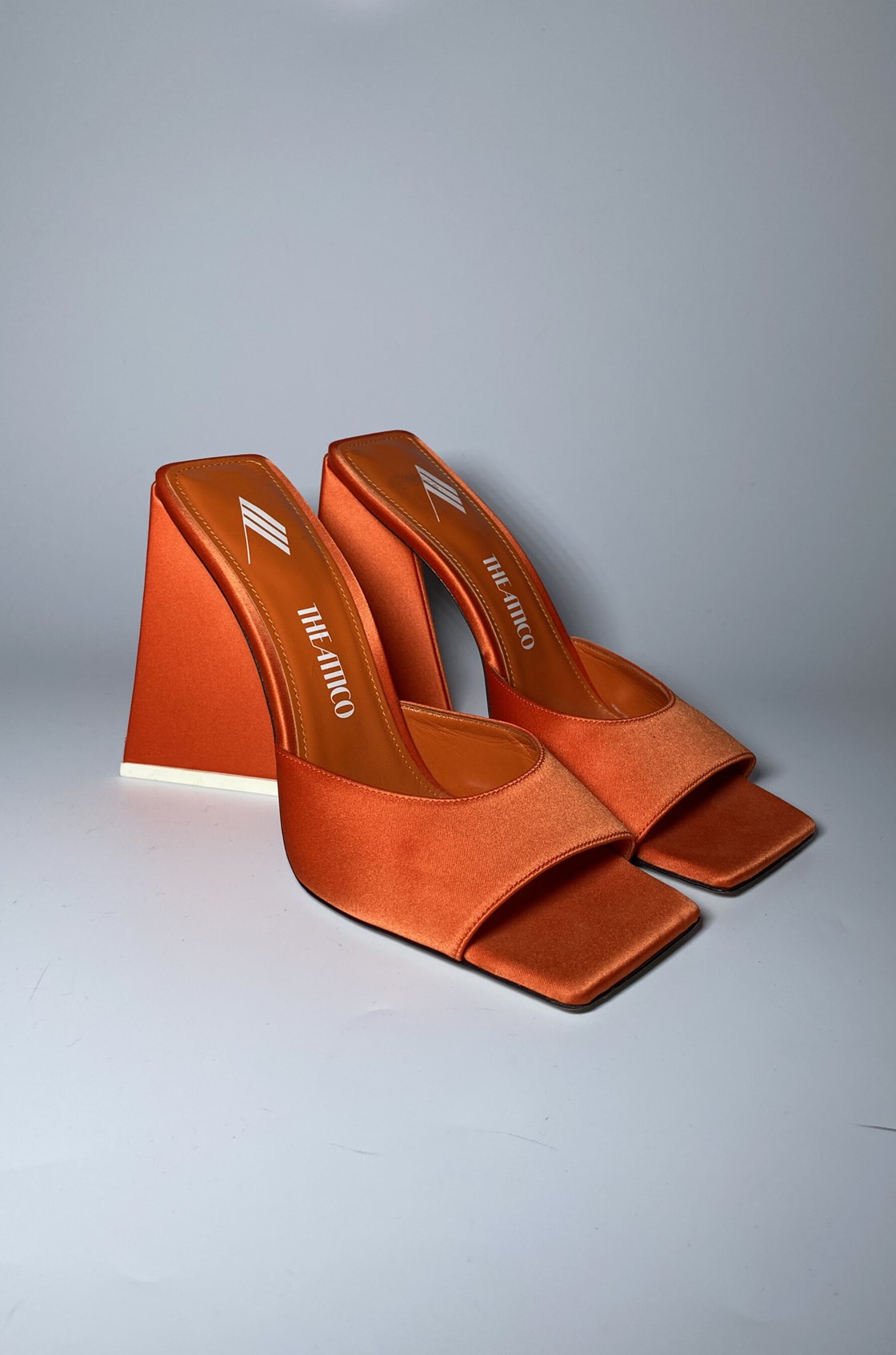 The Attico Devon Turuncu Saten Kalın Topuklu Terlik (38)