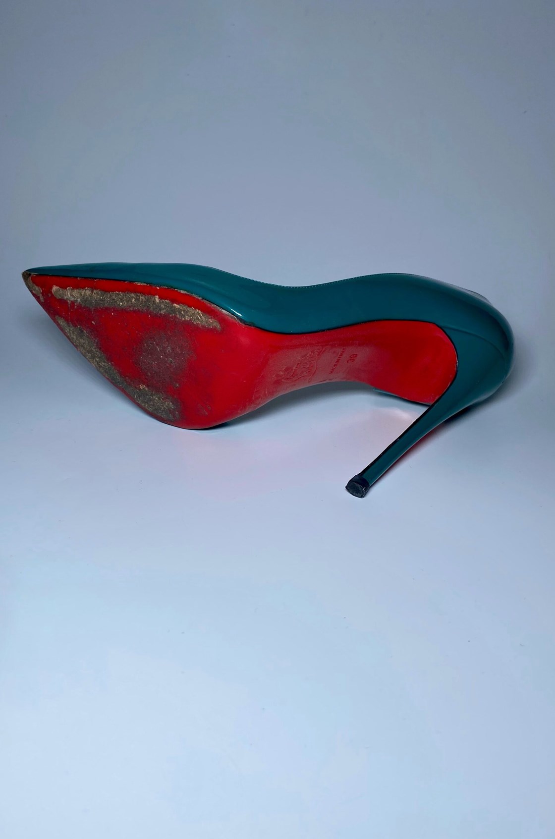 Christian Louboutin Iriza Rugan Turkuvaz Topuklu Ayakkabı (39)