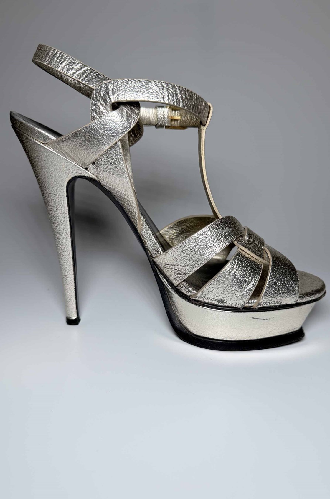 Yves Saint Laurent Tribute Bilekten Bağlamalı Gümüş Topuklu Ayakkabı (37)