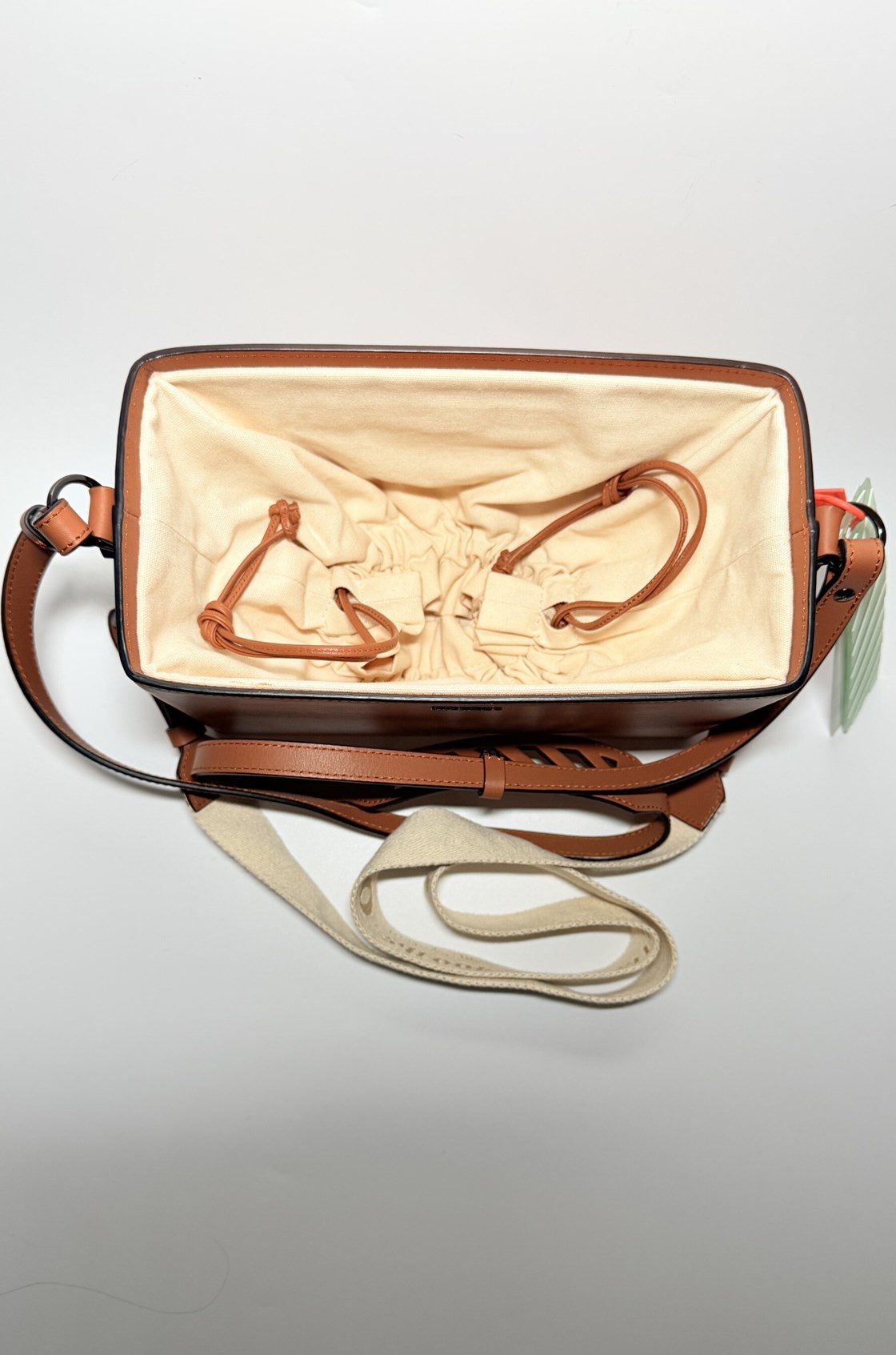 Off-White Boxy Kahverengi Çanta