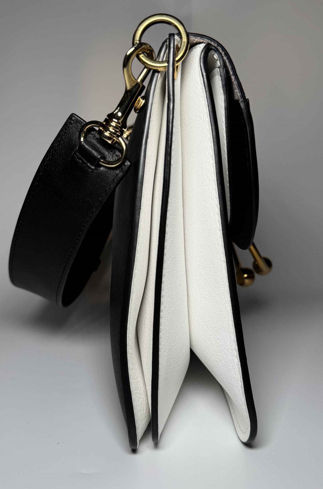 J.W. Anderson Pierce Omuz Çantası