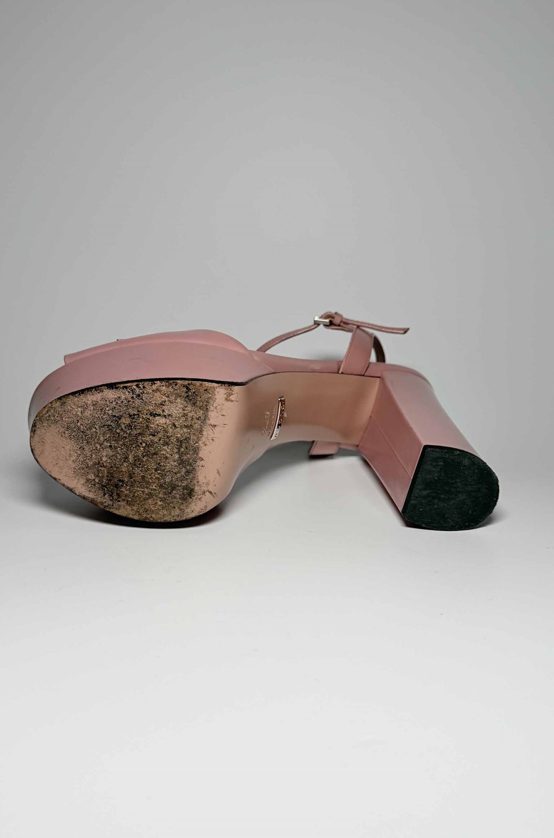 Gucci Horsebit Toz Pembe Kalın Topuklu Ayakkabı (37.5)