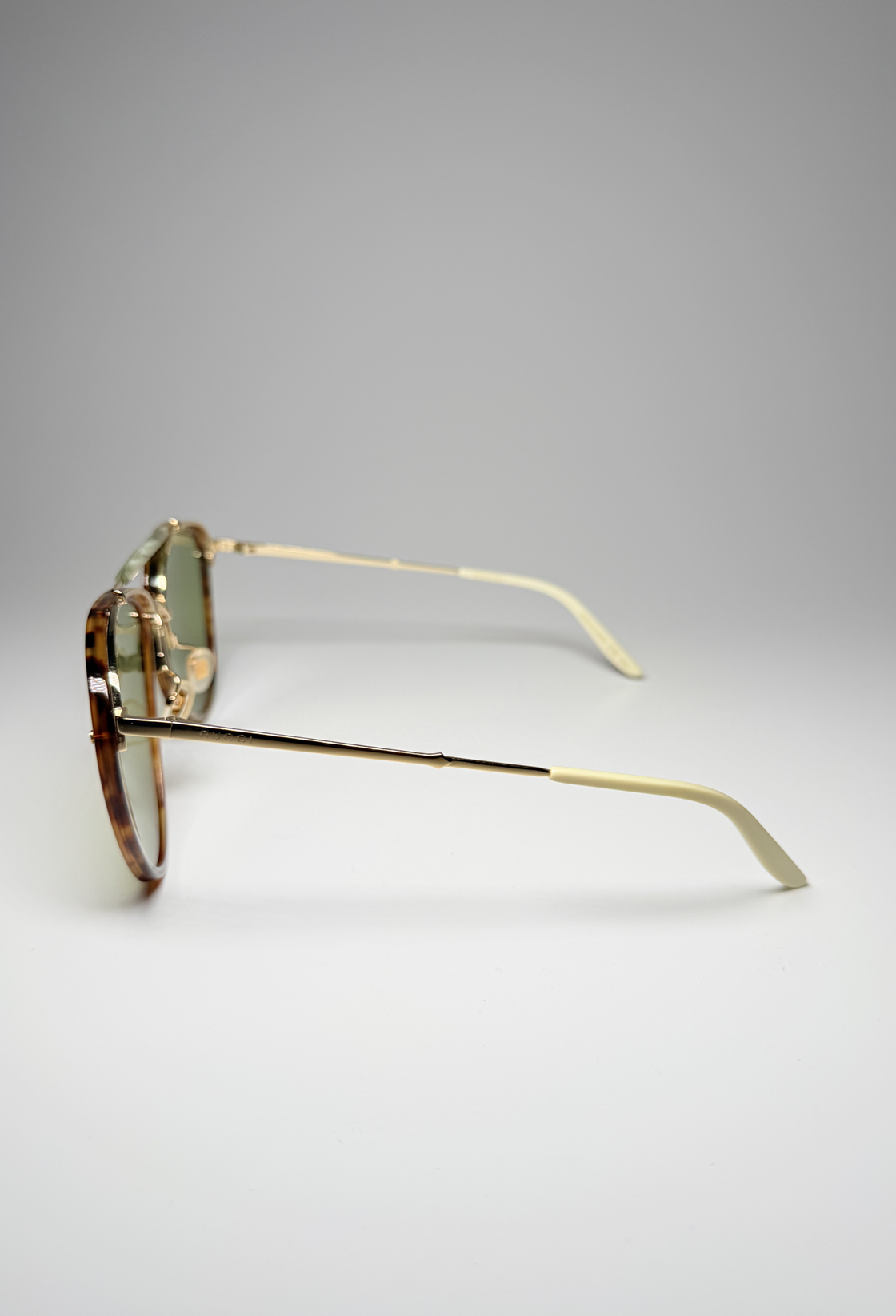 Gucci Yeşil Camlı Desenli Güneş Gözlüğü