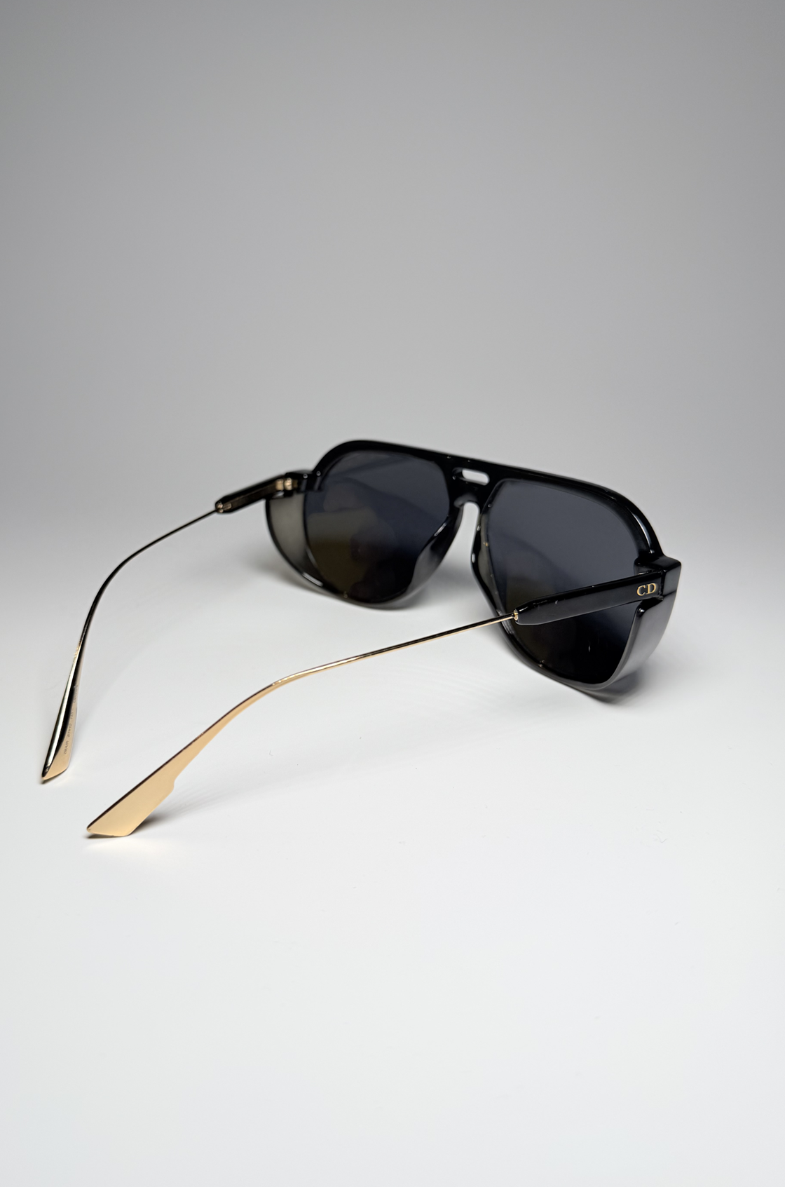Christian Dior Siyah Çerçeveli Güneş Gözlüğü