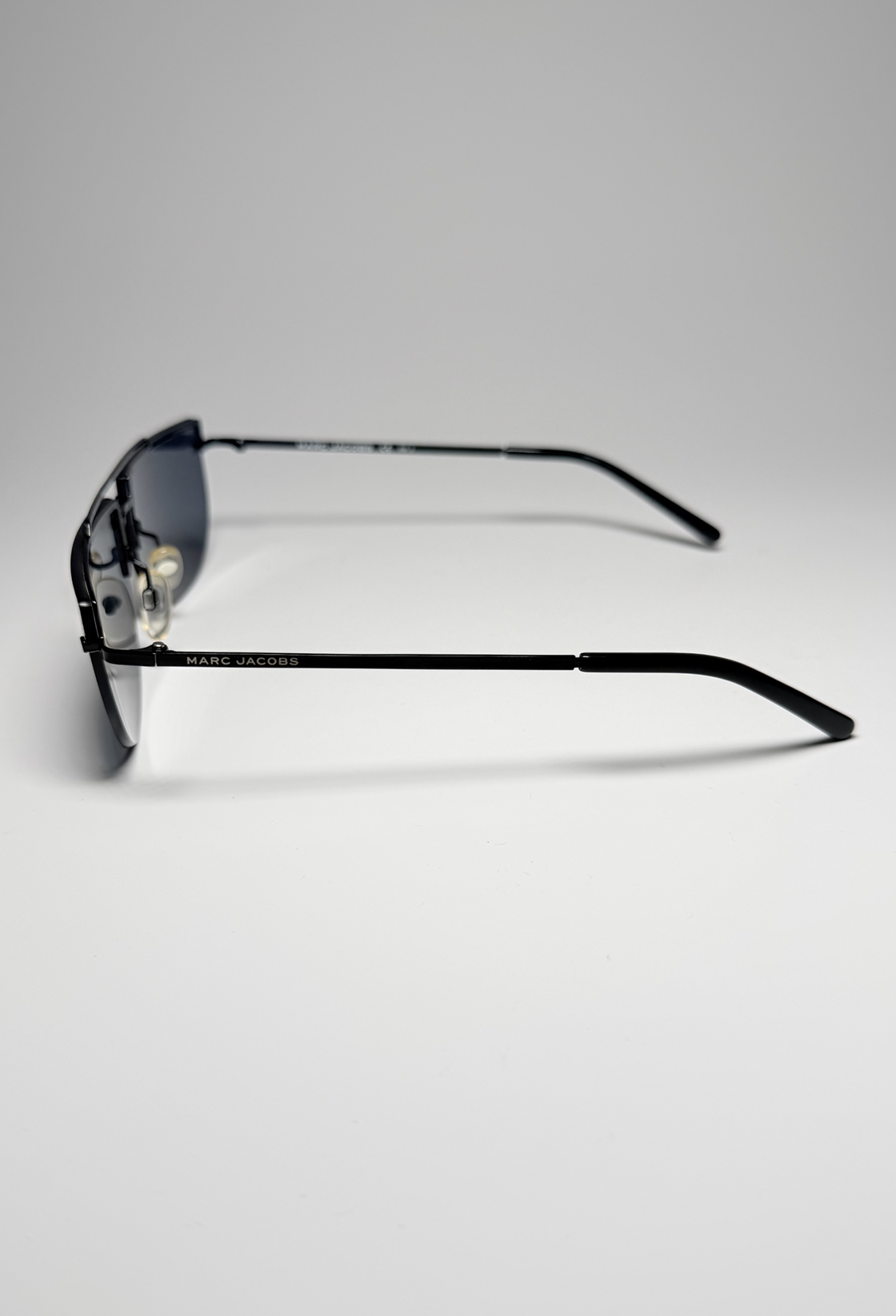Marc Jacobs İnce Çerçeveli Siyah Güneş Gözlüğü
