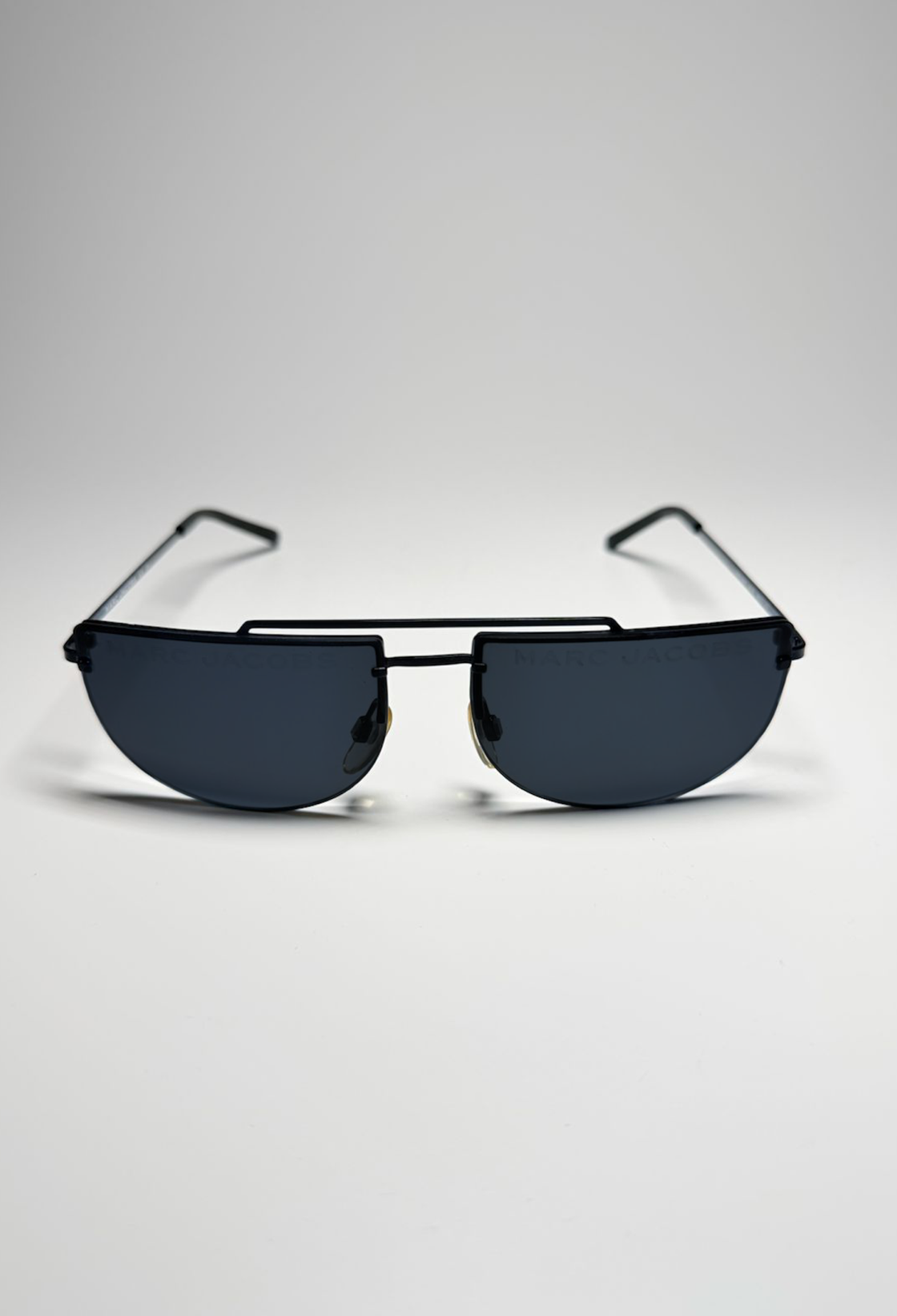 Marc Jacobs İnce Çerçeveli Siyah Güneş Gözlüğü