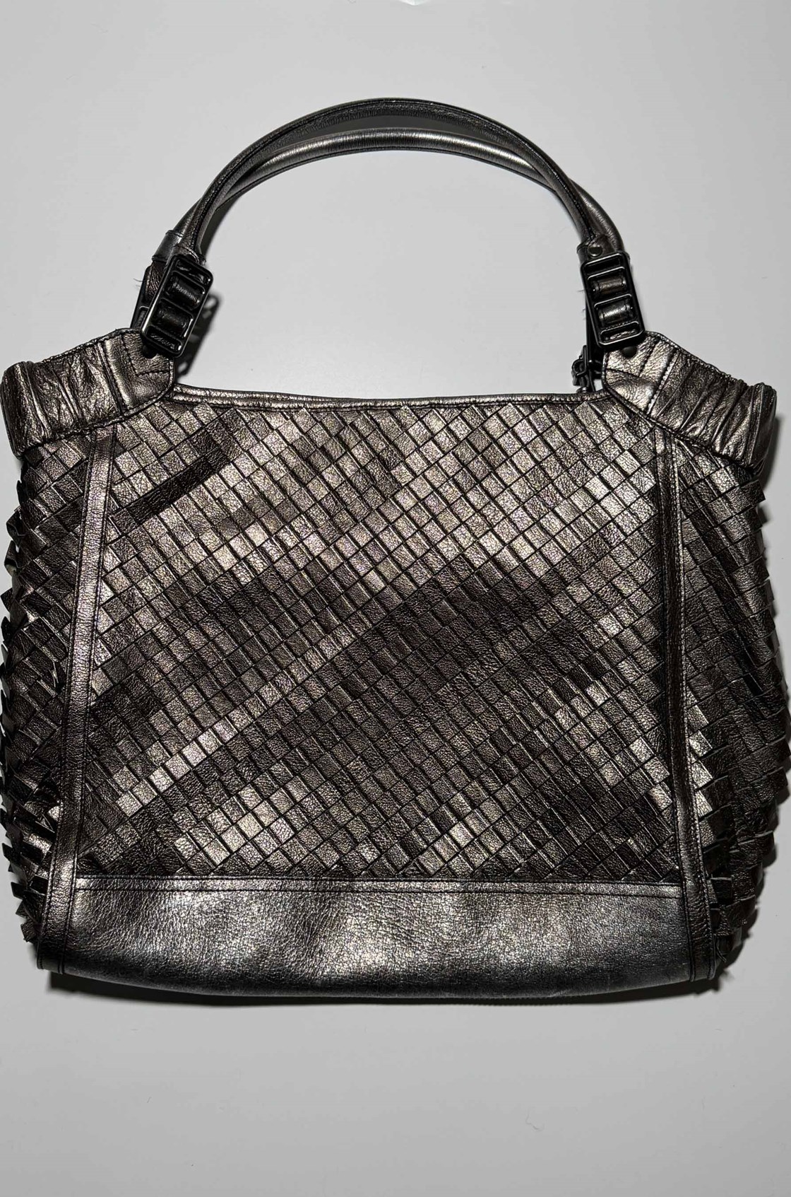 Burberry Street Hobo Metalik Gri Büyük Çanta 