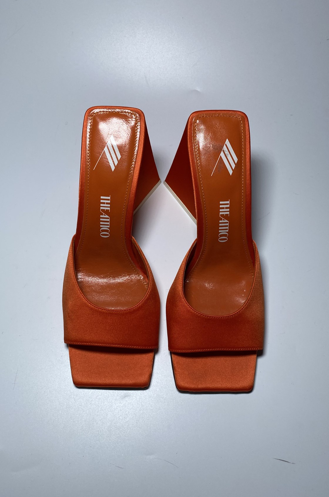 The Attico Devon Turuncu Saten Kalın Topuklu Terlik (38)