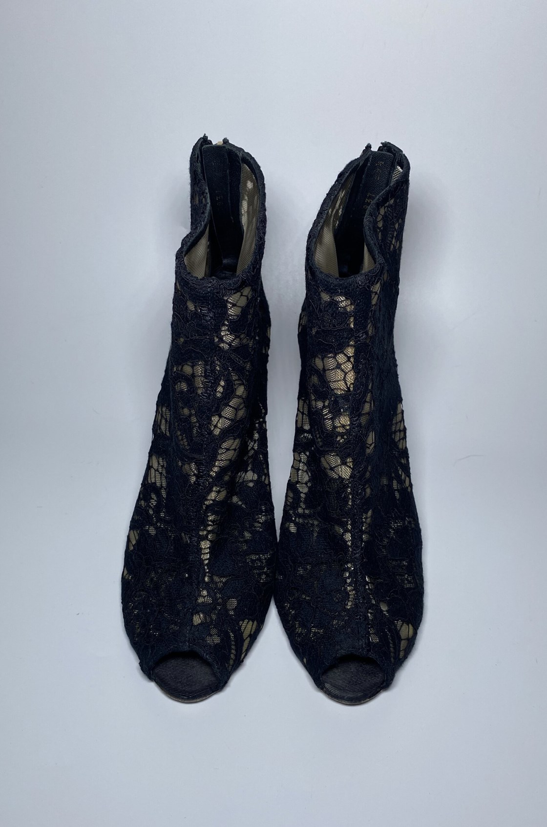 Dolce & Gabbana Lace Dantelli Burnu Açık Siyah Topuklu Ayakkabı (39.5)