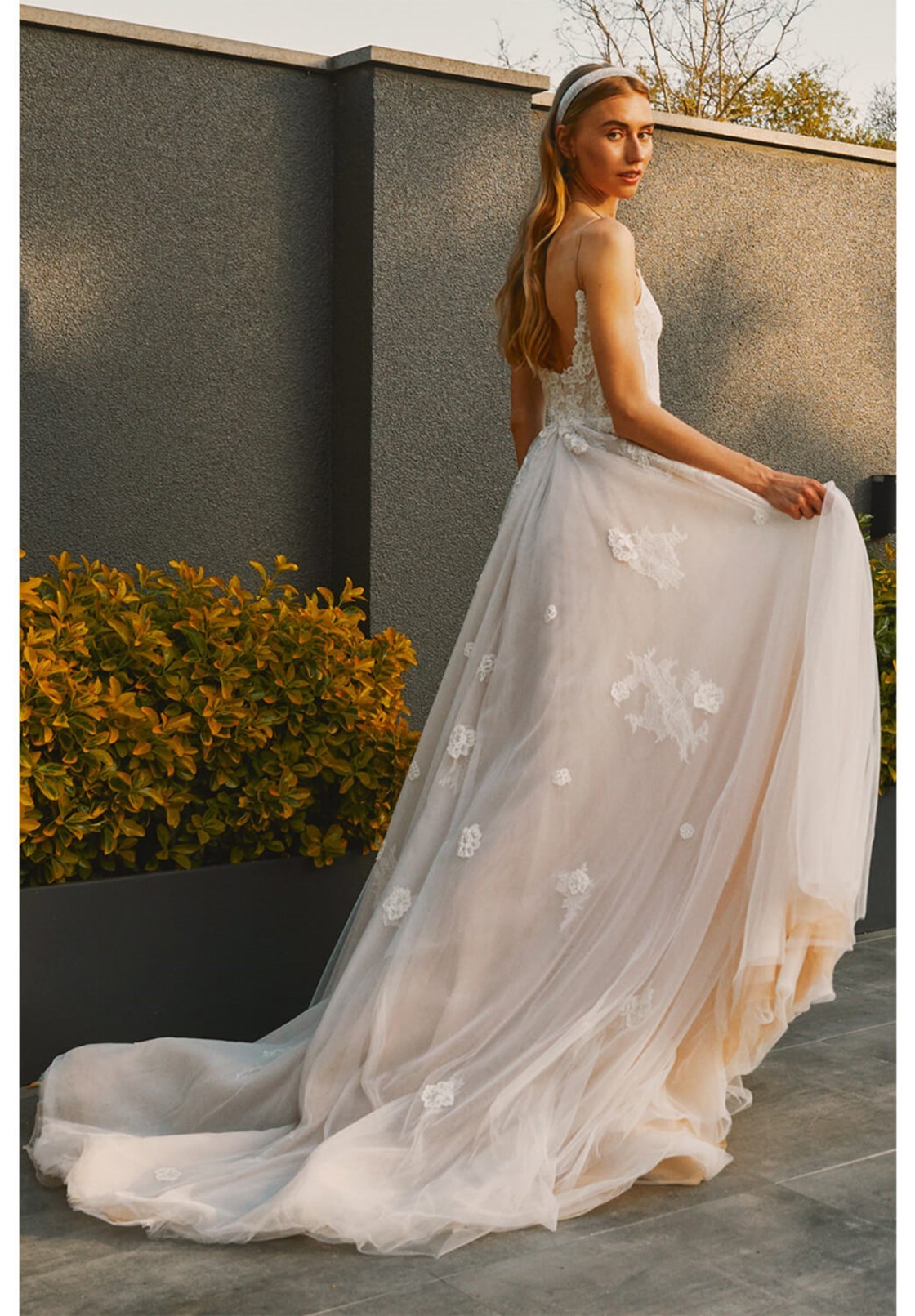 Dream Çiçek İşlemeli Gelinlik