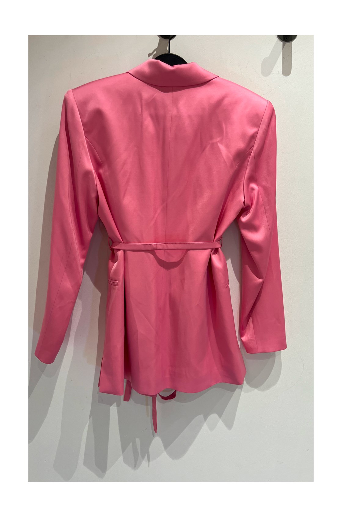 Ila Pembe Saten Blazer 